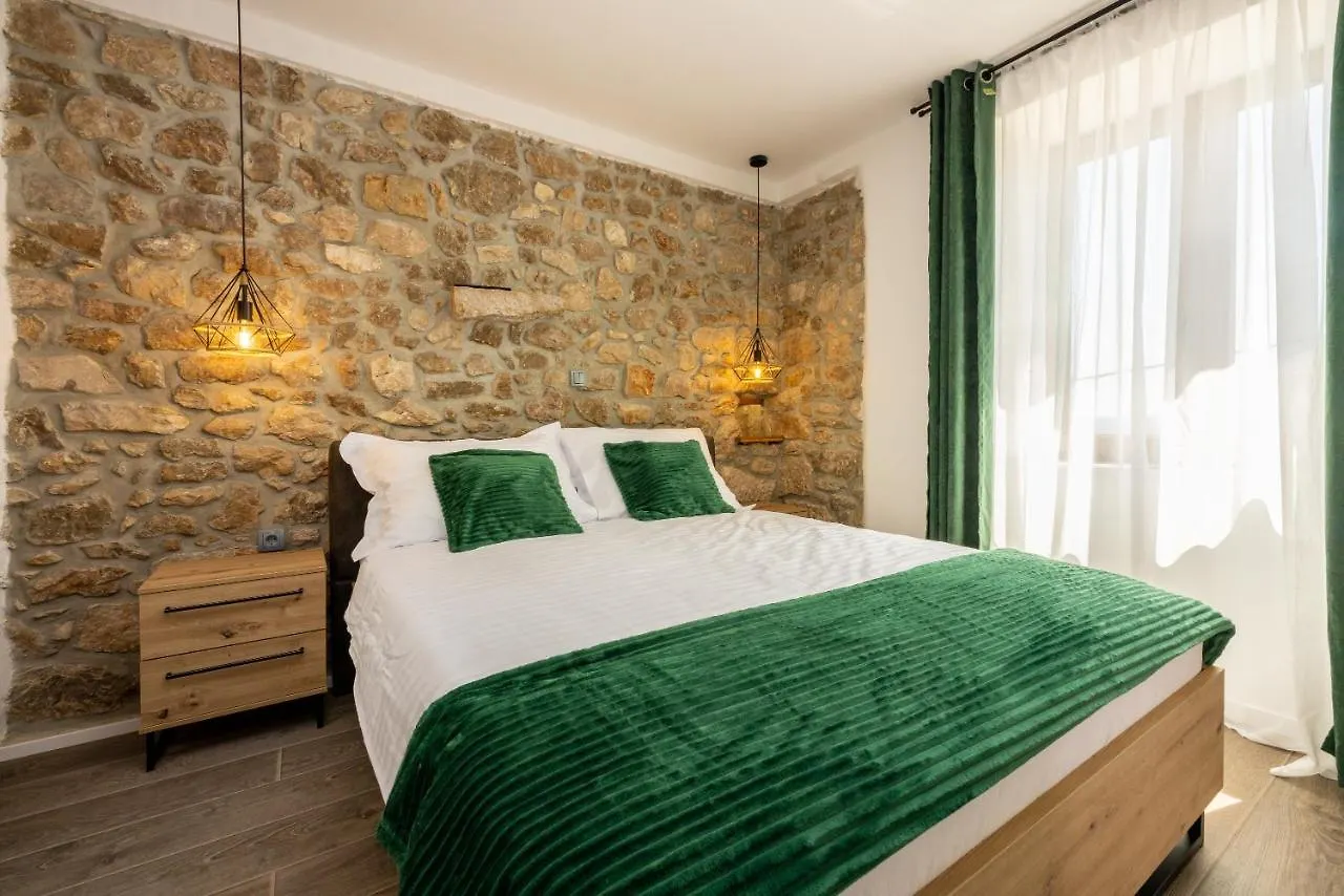 Villa Antani With Heated Pool, Sauna & Jacuzzi Crikvenica