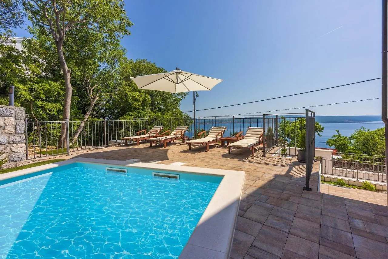Villa Antani With Heated Pool, Sauna & Jacuzzi Crikvenica Kroatien