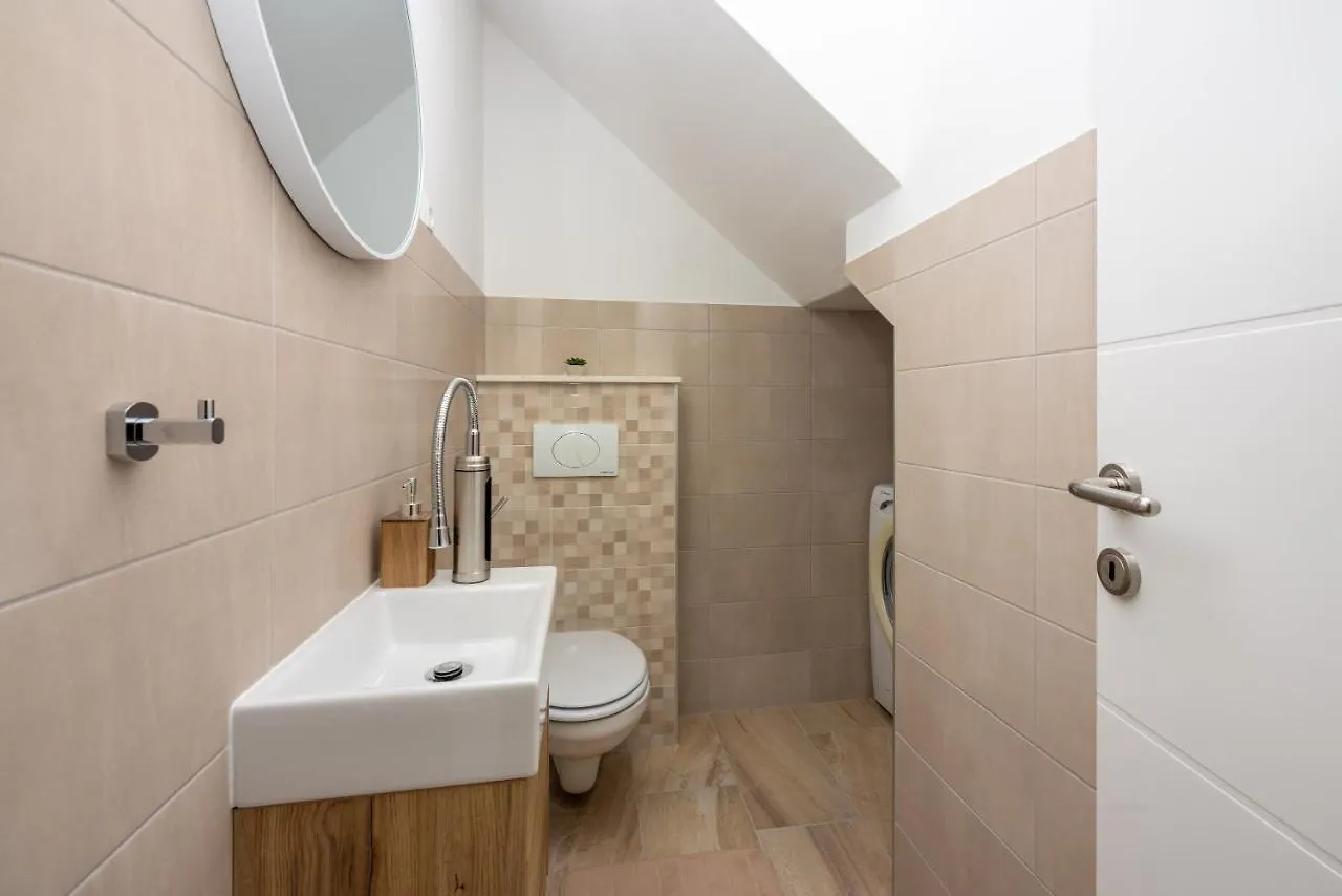 Villa Antani With Heated Pool, Sauna & Jacuzzi Crikvenica 0*,